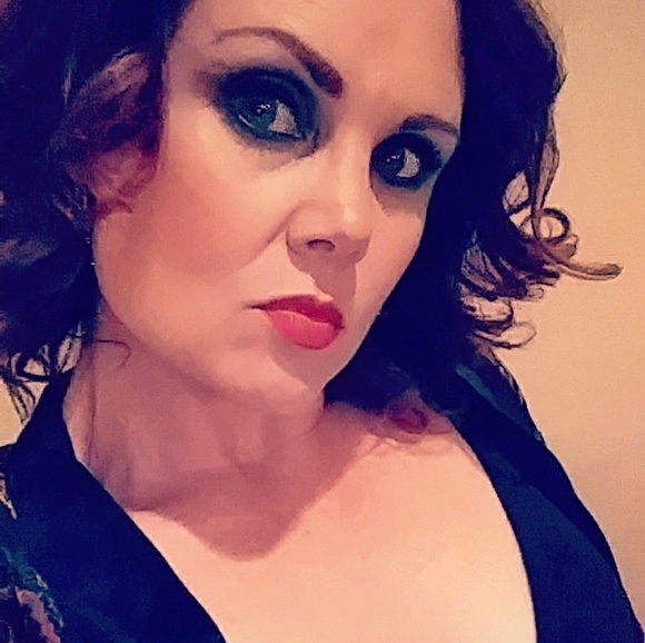 Meet your Posher, Darci - Picture 1 of 1